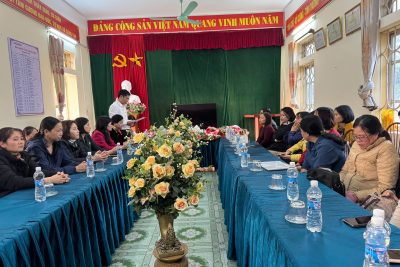HỘI NGHỊ TRAO QUYẾT ĐỊNH ĐIỀU ĐỘNG CÁN BỘ QUẢN LÝ TRƯỜNG TIỂU HỌC PHÚ PHÚC